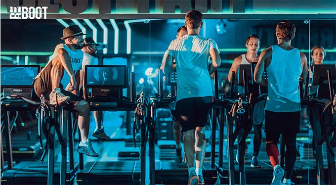 Интервальные тренировки как способ бросить себе вызов. Устали от монотонных занятий? Узнайте, почему интервальные тренировки становятся секретом успеха для жителей мегаполиса. Студия REBOOT предлагает уникальный формат BOOTCAMP, который превращает тренировки в захватывающее развлечение.