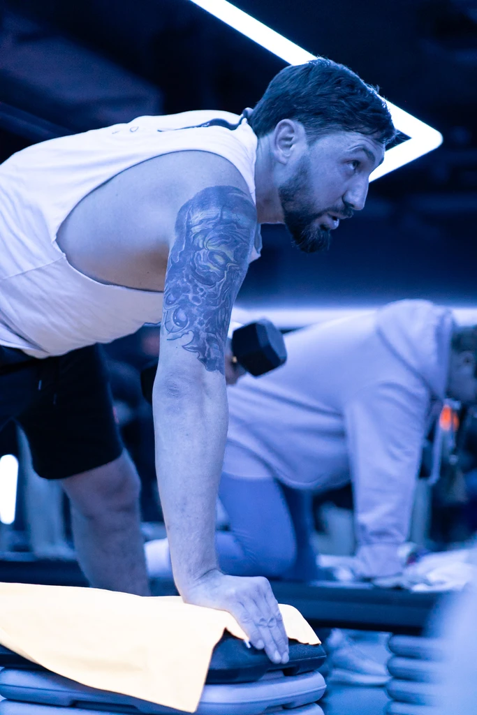 Что дают групповые фитнес-занятия мужчинам?