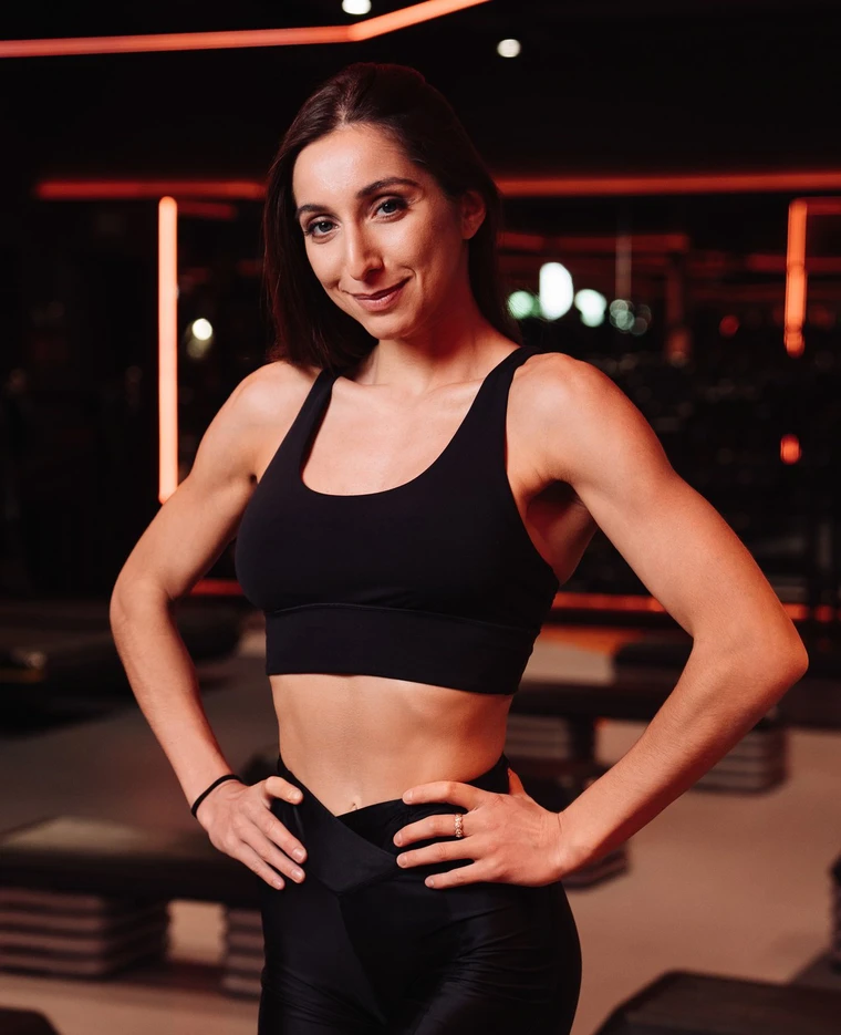 Инэсса: Young, wild and free!